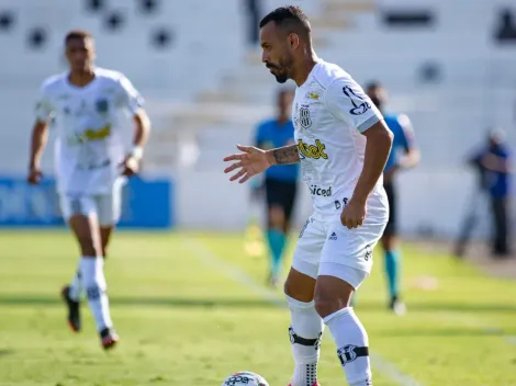 Moisés volta a ser decisivo na reta final e ajuda a manter Ponte na Série B