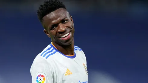 Foto: Angel Martinez/Getty Images | Vini Jr marcou um gol e chamou atenção da imprensa em goleada do Real Madrid contra o Granada