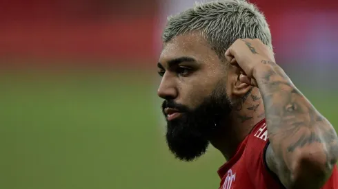 Gabigol tem 10 gols e quatro assistências nesta Libertadores (Foto: Thiago Ribeiro/AGIF)