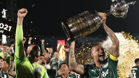 Foto: Ettore Chiereguini/AGIF/ Lando Norris vibra com o título da Libertadores do Palmeiras, interage com Dudu e leva torcida ao delírio