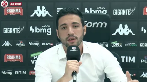 Foto: Reprodução VascoTV/YouTube | Alexandre Pássaro coloca a boca no trombone e revela falta de estrutura básica ao Vasco