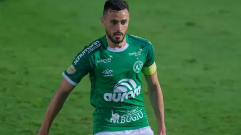 Pensando na temporada de 2022, Chapecoense começa reformulação do elenco e rescinde contrato com volante