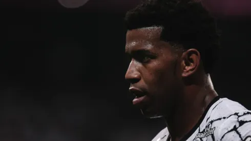 Foto: Ettore Chiereguini/AGIF - Gil será procurado pela diretoria do Corinthians para renovar seu contrato