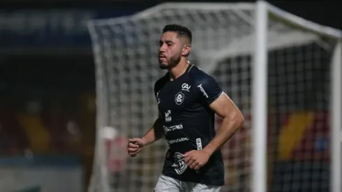 Foto: (Fernando Torres/AGIF) - Neto Pessoa pode deixar o Remo ao final da temporada