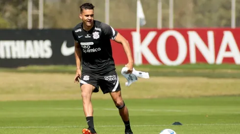 Foto: Rodrigo Coca/Ag. Corinthians | Léo Santos puxa a fila e 5 devem ser emprestados pelo Corinthians