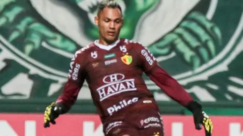 Foto: (Robson Mafra/AGIF) – Ruan Carneiro chegou ao Brusque em 2019