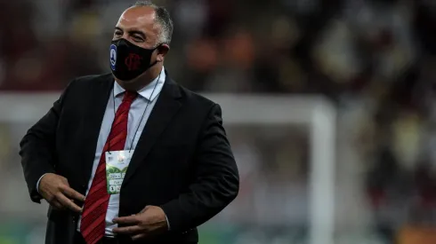Marcos Braz está atrás de um novo técnico para o Flamengo (Foto: Thiago Ribeiro/AGIF)