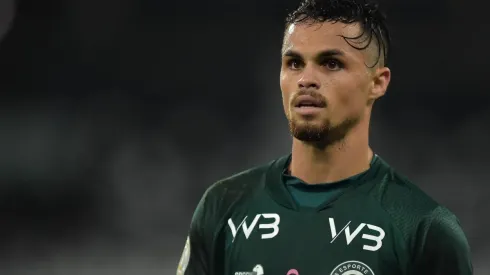 Foto: Thiago Ribeiro/AGIF | Michael foi vendido pelo Goiás ao Flamengo no inicio de 2020