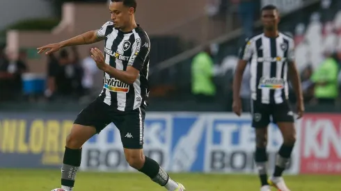 Foto: Vitor Silva/Botafogo/Divulgação - Luiz Henrique: na mira do Vasco para 2022
