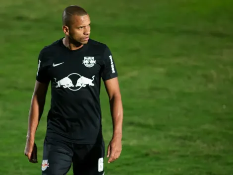 Edimar faz revelação e afirma que recusou rival para poder assinar com o Vasco; veja