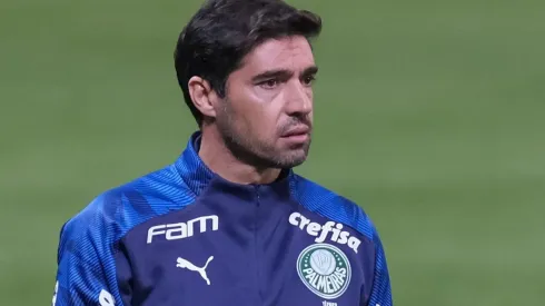 Foto: Marcello Zambrana/AGIF - Abel Ferreira pode receber proposta do Benfica.