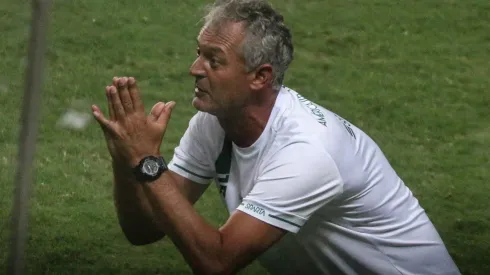 Foto: Fernando Moreno/AGIF – Lisca foi questionado sobre o Grêmio.