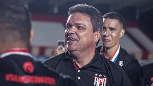 Adson Batista, presidente do Atlético-GO (Foto: Reprodução/Twitter @AdsonBatista)