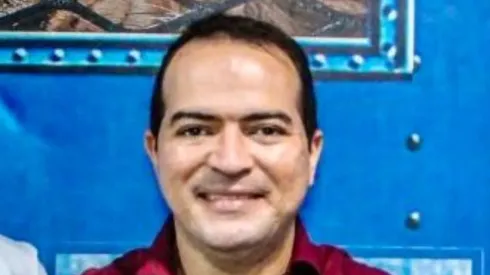 Foto: Karim Georges/ Site Oficial do Fortaleza - Marcelo Paz se rende a jogador do Fortaleza