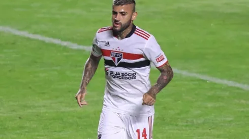 Foto: Marcello Zambrana/AGIF - Liziero: volante do São Paulo interessa ao Colorado