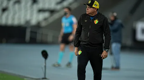 Foto: Jorge Rodrigues/AGIF – Waguinho Dias, treinador do Brusque