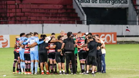 Rafael Vieira/AGIF - Elenco do Santa Cruz