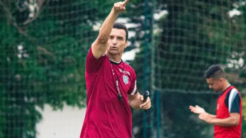 Patrick Floriani/FFC/ Figueirense de Júnior Rocha: provável time titular para a temporada 2022, esquema tático e muita cobrança