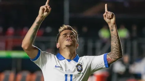 Coutinho quer voltar à seleção brasileira (Foto: Marcello Zambrana/AGIF)