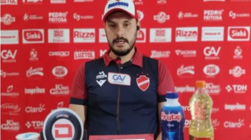 Vila Nova/Ascom - Leonardo Bassoto, preparador físico do Vila Nova