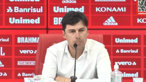 Foto: Reprodução/Canal Oficial do Inter no Youtube - Cacique Medina: novo técnico do Internacional foi apresentado oficialmente