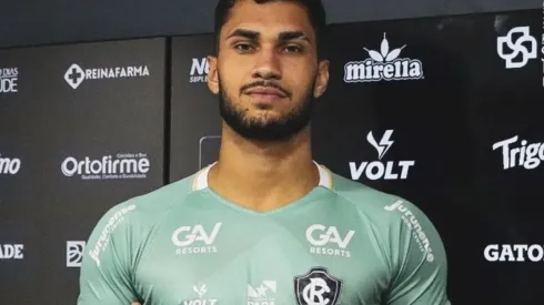 Foto: (Twitter Oficial Remo/@ClubeDoRemo/Samara Miranda/Remo/Divulgação) - Jorge Pazetti foi oficialmente apresentado pelo Remo nesta sexta (7)