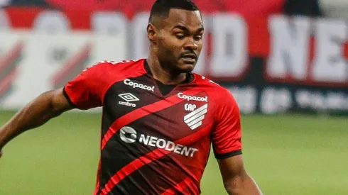 Foto: Gabriel Machado/AGIF - Nikão: estava quase fechado com o Inter, mas foi para o São Paulo