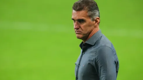 Foto: Pedro H. Tesch/AGIF | Vagner Mancini dá