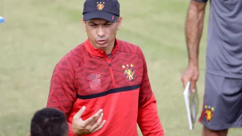 Foto: Divulgação/Sport - Gustavo Florentín: ainda quer mais reforços no Leão para 2022