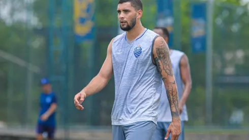 Foto: (Flickr Oficial CSA/Augusto Oliveira/CSA) – Marcel é filho do ex-preparador de goleiros do CSA, Gustavo Scalese