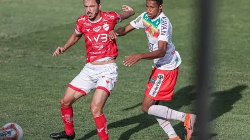 Foto: Heber Gomes/AGIF - Garcez está de saída do Brusque para o futebol europeu