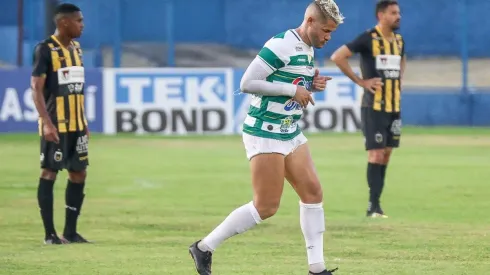 Foto: Joao Allbert/AGIF – Betinho é presença garantida no time titular do Altos