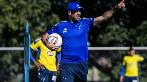 Foto: Gustavo Aleixo/Cruzeiro - Paulo Pezzolano, treinador do Cruzeiro