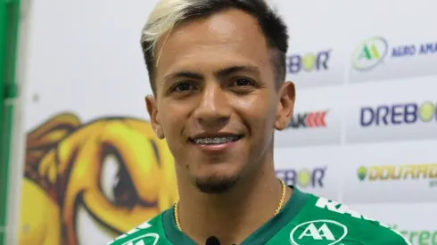 Cristhian Rivas chega ao Brasil para sua primeira experiência fora de sua terra natal (Foto: AssCom Dourado)