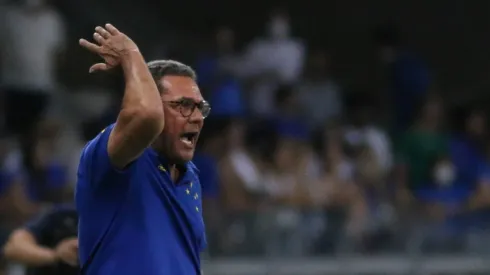 Foto: Fernando Moreno/AGIF - Luxemburgo detona SAF e revela mágoa em saída do Cruzeiro