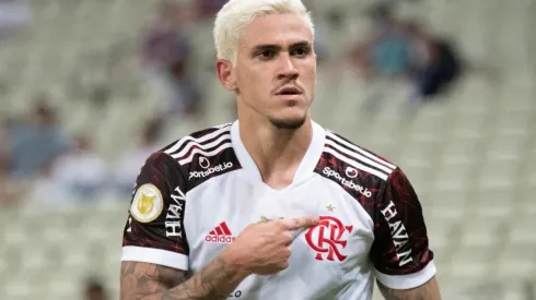 Foto: Kely Pereira/AGIF | Pedro foi uma das aquisições mais caras que um clube brasileiro já fez na história