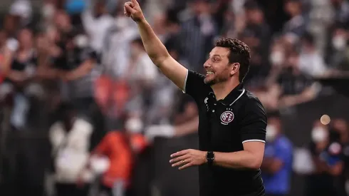 Foto: Ettore Chiereguini/AGIF – Elano chega a vinte jogos invicto com a Ferroviária