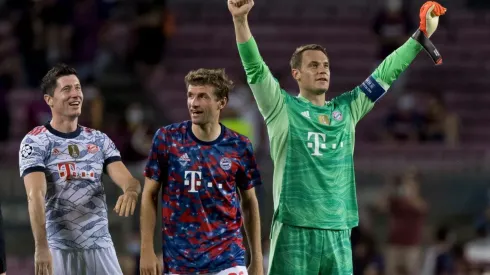 Berengui/DeFodi Images via Getty Images - Lewa, Müller e Neuer em campo pelo Bayern