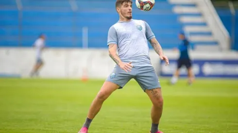 Augusto Oliveira/Ascom CSA – Bruno Paulista, volante do CSA