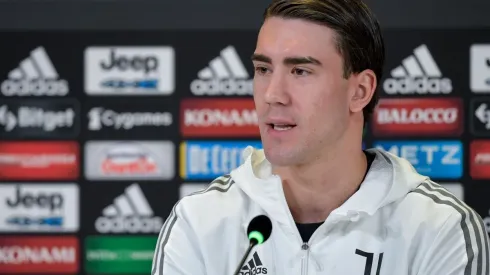 Foto:Daniele Badolato - Juventus FC/Juventus FC via Getty Images | Vlahovic tem 22 anos e é o atual da Serie A TIM com 17 gols em 22 jogos