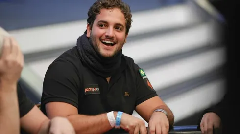 João Simão venceu torneio no partypoker (Foto: Carlos Monti/PokerStars)