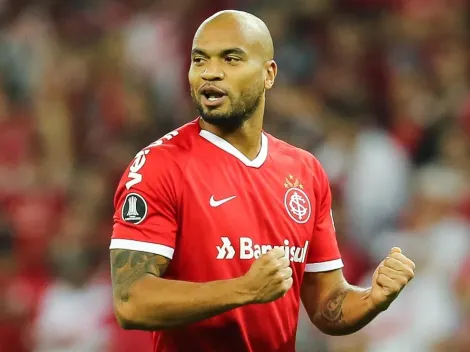 Medina expõe situação de Moledo, que não atua há um ano pelo Inter