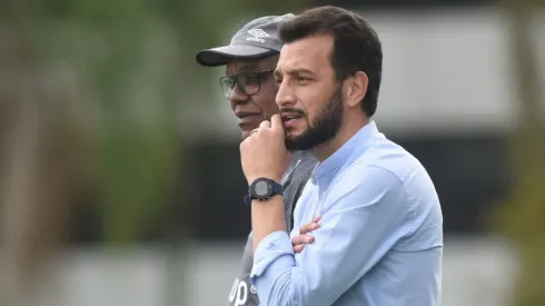 Foto: Ivan Storti/Santos FC – Dracena se reuniu com empresário de Kayky e avançou em negócio para renovação de zagueiro