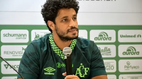 Júlia Galvão/ACF – Léo, zagueiro da Chapecoense