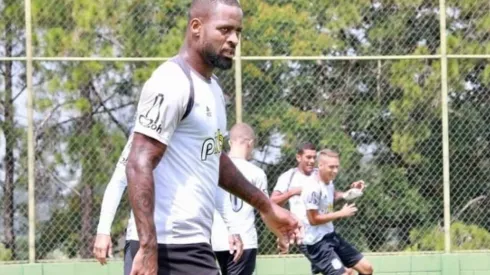 Dedé será desfalque por algumas semanas na Ponte Preta