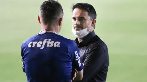 Foto: Fernando Moreno/AGIF | Rodrigo Caetano e o Galo demonstram tranquilidade com a negociação pelo jogador