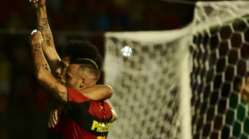 Jogador caiu nas graças da torcida flamenguista e, anos depois, jogará a segunda divisão paulista