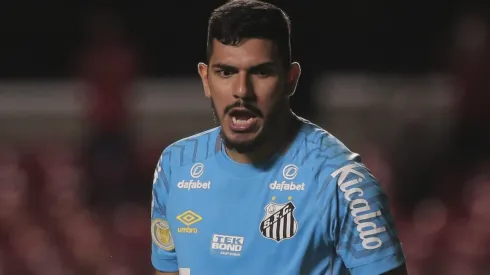 Foto: Ettore Chiereguini/AGIF - Goleiro foi eleito o melhor da partida em empate em 1 a 1