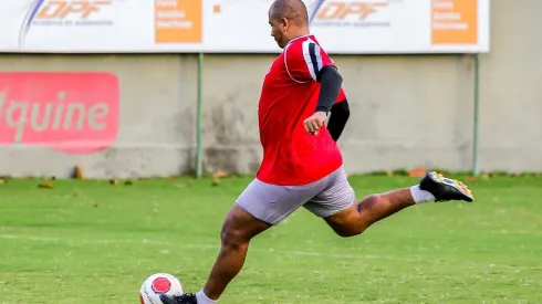 Foto: Rafael Vieira/AGIF - Santa Cruz está 100% na temporada com três vitórias