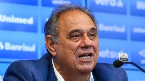 Foto: Lucas Uebel /Grêmio FBPA – Dênis Abrahão revela saída de dois atletas do Grêmio